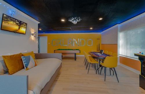 Kissimmee House | Ultimate Escape! Indoor Pool, Game Room, Movie Room, and more!
