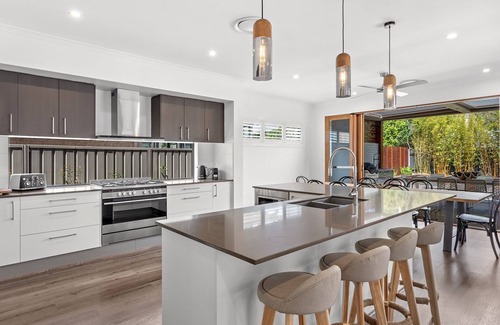 Shoal Bay House | Ultimate family holiday in Style