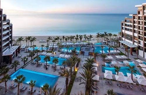 San Jose del Cabo Apartment | Ultra Luxe 3 BR OceanFront Penthouse at Garza Blanca 5-Star Platinum with Butler