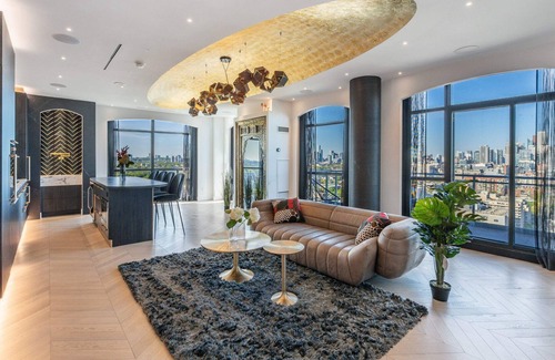 King West Village Apartment | Ultra Luxury Custom Downtown 1BDRM Unit
