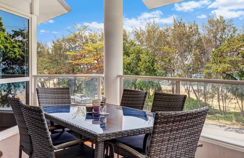Wongaling Beach Apartment | Ulysses 10 ~ Ocean & Dunk Island Views