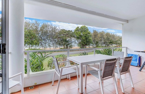 Wongaling Beach Apartment | Ulysses One ~ Beachfront Escape~ 1 Bedroom