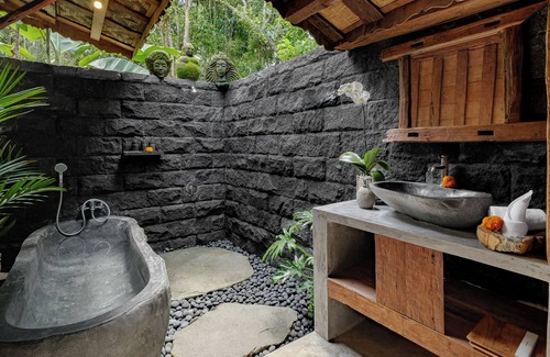 Kedewatan Villa | Umah Hartley Ubud Villa
