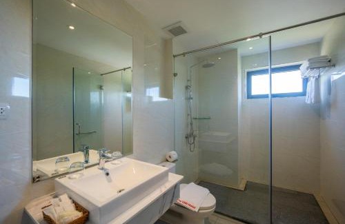 Duong To Hotel | UMI-PQ hotel