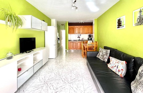 Tamaduste Apartment | Un dormitorio con WiFi, cerca de playa, Tamaduste