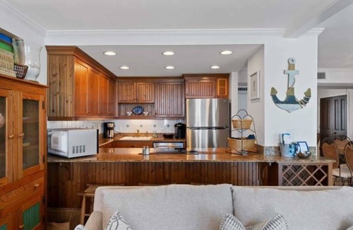 Villa Sabine Condo | Unbeatable Views – 2BR Gulf View w/Pool, Grills & Boat Launch