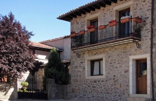 Molinos de Duero Cottage | Uncle Benito's House for 5 people