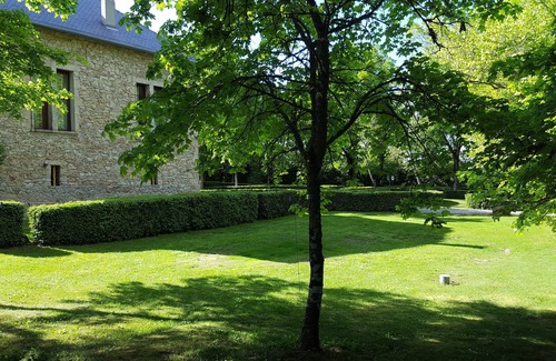 La Cresse House | Une Piscine Chauffée et Couverte Un SPA 6 Places