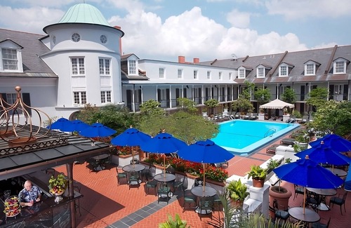 French Quarter Hotel | Unforgettable Stay in French Quarter! Pets Allowed, Balcony, w/Outdoor Pool