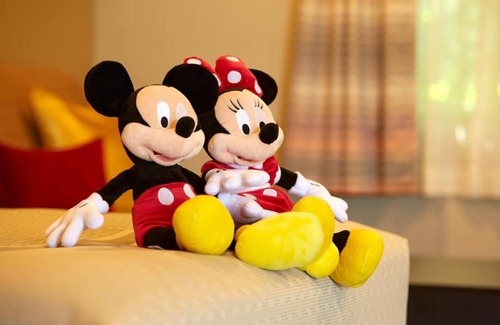 Anaheim Resort Hotel | Unforgettable Stay w/Outdoor Pool, Near Attractions, Steps to Disney!