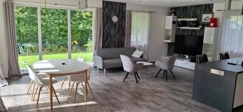 Dolni Lanov House | Unicorn #13