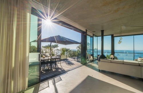 Pyla-sur-Mer Villa | Unique! Feet in the water. Breathtaking view of the Bassin