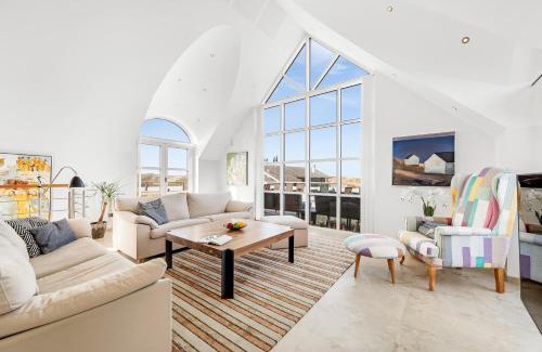 Sondervig House | Unique Holiday Home For 10 People With A Large Outdoor Wellness Area - 1030