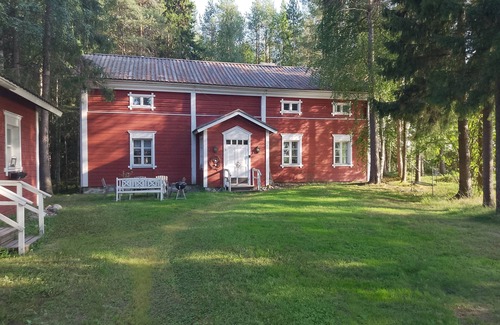 Rovaniemi Villa | Unique log house at Rovaniemi near to Arctic circle and Santa Claus village
