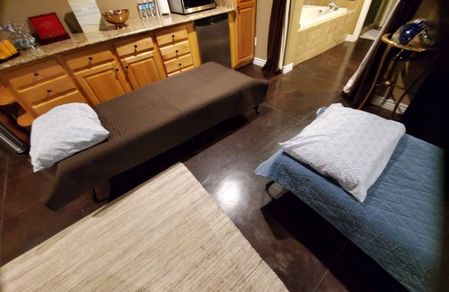 Shea North Estates House | Unique & Luxurious Private Suite in Scottsdale- Sedona Suite