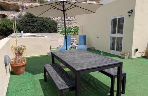 Mellieħa Heights Apartment | Unique Mellieha views, Sea Breeze