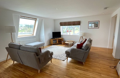 Humbie Apartment | Unique property, in a peaceful and serene location, within easy reach of all amenities.