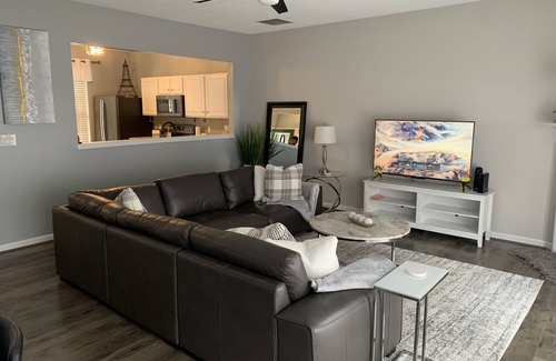 Deep River Apartment | Unit 1, 2 & 3: Stunning Rooms!n