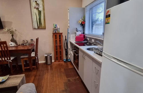 Cronulla Apartment | Unit 2 - Lovely, peaceful 1 bedroom unit - Wanda Beach & Cronulla Golf Links