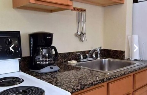 Nokomis Apartment | Unit 23: Deluxe Beachfront Suite