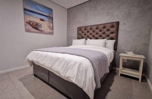 Hillhead Apartment | UNIT 33 OCEANDUNE