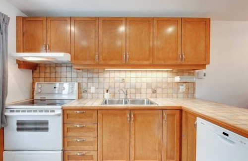 Beaupre House | Unit 35 - Ski-in/Ski out