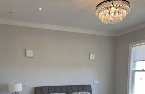 Nob Hill Apartment | Unit 5