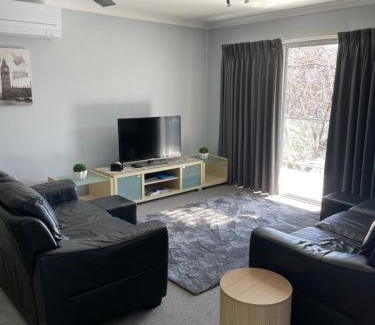 Lakes Entrance Apartment | Unit 9 Bellevue