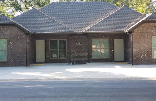 Conway House | Unit A- A charming 3-bedroom, 2-bathroom duplex offering a cozy atmosphere.