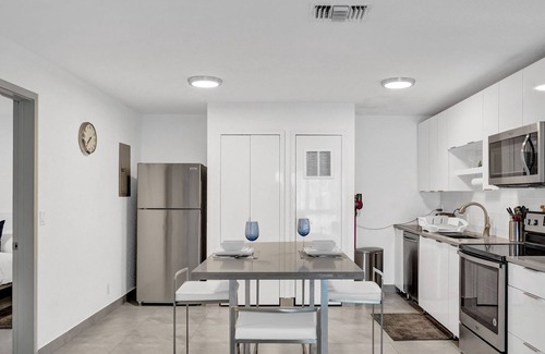 Deerfield Beach Apartment | Unit F Sea&i Private Unit Near Deerfield Beach