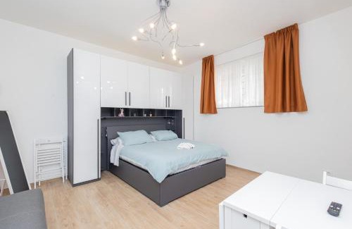 Pavia Apartment | Università & Strada Nuova - Lovely Suite Scaldasole