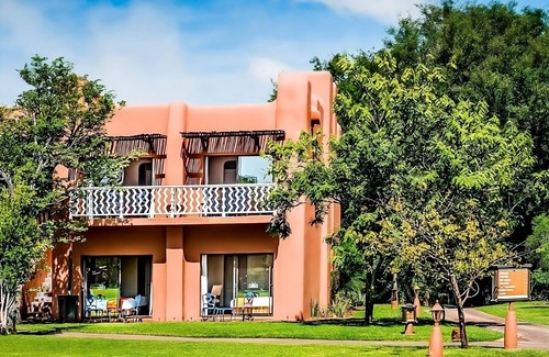 Livingstone Apartment | Unlimited Access to the Victoria Falls! Free Parking, Spa Center & Onsite Pool!