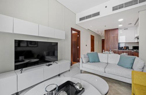 Downtown Dubai Apartment | Unlock J One Downtown Dubai