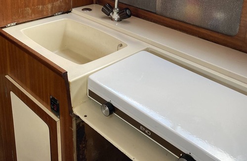 Port Leucate Boat Rental | UNUSUAL ACCOMMODATION