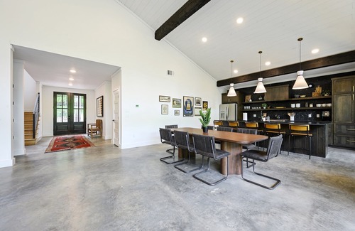 Broken Bow Cabin | Unwind at The Obsipan: Retreat with Heated Pool!