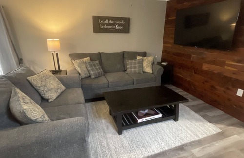 McKinney House | Unwind in our Cozy Farmhouse Nestled in a Serene Country Setting