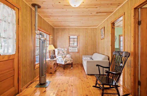 Nisswa Cabin | Up North Resort Located on Beautiful Pelican Lake in Nisswa, MN!