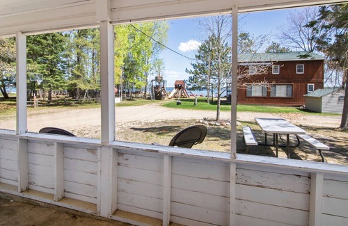 Lake Edward Township Cabin | Up North Resort Located on Beautiful Pelican Lake in Nisswa, MN!