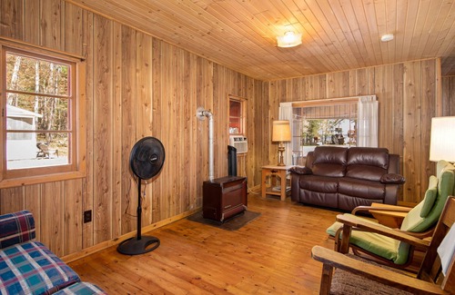 Lake Edward Township Cabin | Up North Resort Located on Beautiful Pelican Lake in Nisswa, MN!