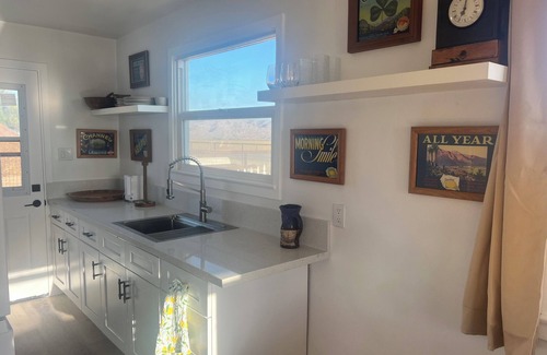 New Cuyama Apartment | Updated 1BR w/Kitchen, Fast WiFi + Highway Access Near Carrizo Plain