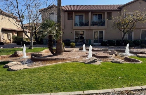 Superstition Lakes Condo | Updated 2 bedroom 2 bathroom condo - Golf Course View - Excellent Location