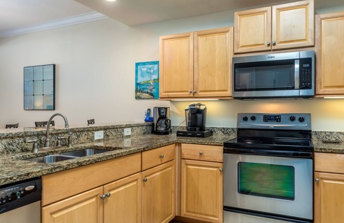 Dauphin Island Condo | UPDATED Beach Front Condo - Holiday Isle 302 - Pool, Sauna, Hot Tub, Grill, W/D
