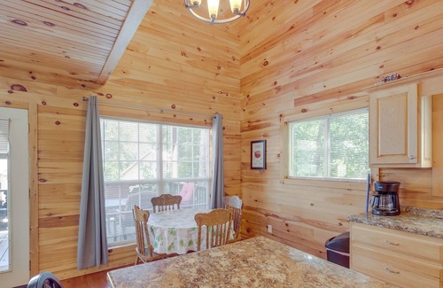 Bryant Apartment | Updated Bryant Cabin w/ Hot Tub & Lake Views!