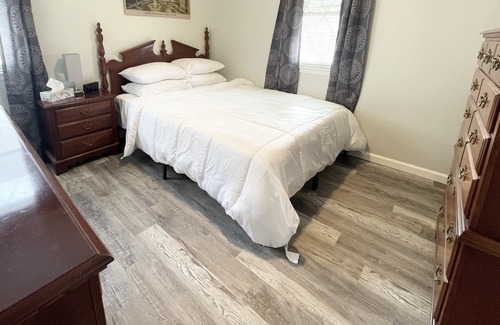 Lancaster House | Updated Cape Cod in the heart of Lancaster, NY