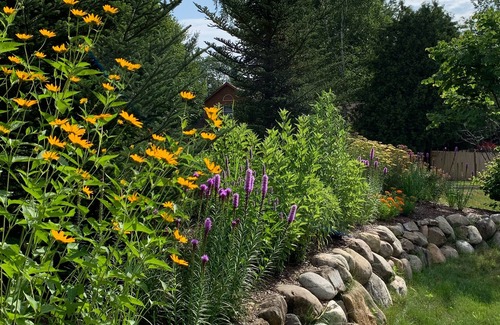 Saratoga Springs House | Updated Home Close to SPAC and Broadway - Has Piano :)