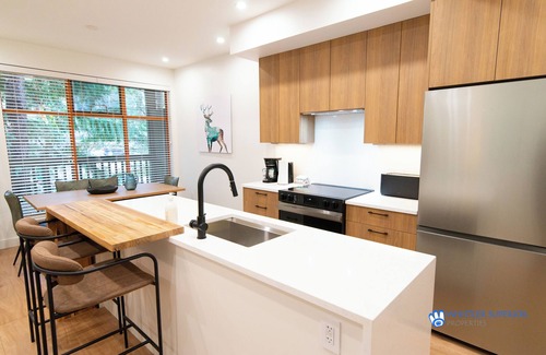 Village North Condo | Upgraded Whistler Village Condo. BBQ on the Deck, Pool and Hot Area