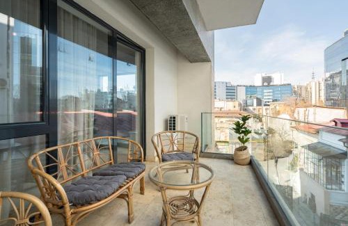 Bucharest City-Centre Apartment | UpHome Suites