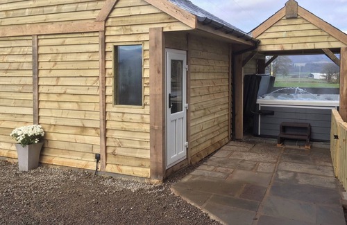 Kington Cottage | Upper Close - UK10873
