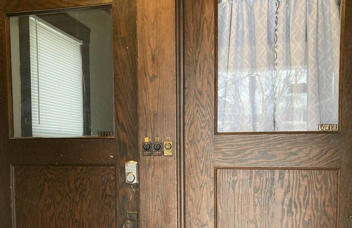 Peoria Apartment | Upper Unit in Duplex