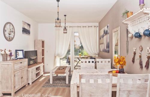 Pecs Apartment | Uppermill Suite #3